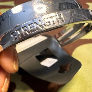 B70. LANE BRYANT 'Strength' Engraved Metal Bangle Set NWT